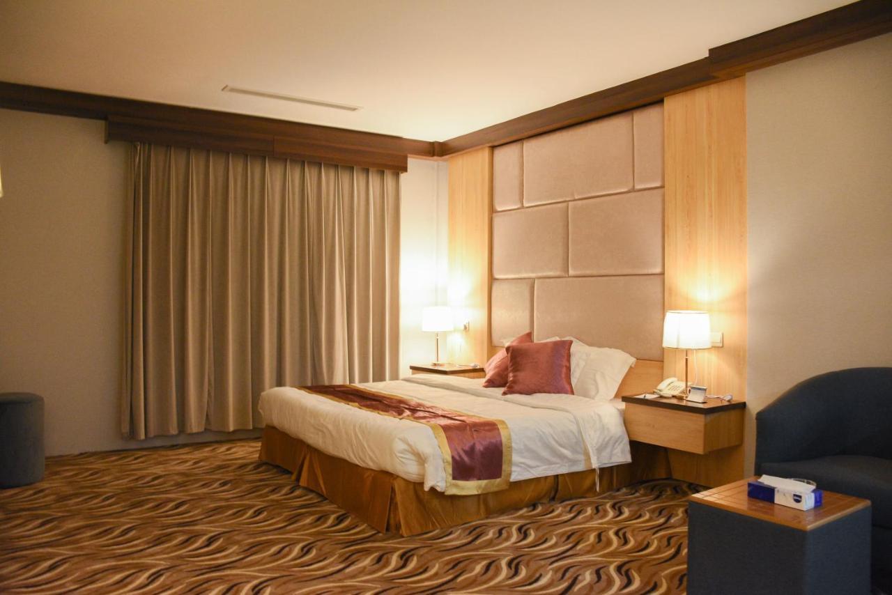 Florida Inn Hotel Najran Extérieur photo